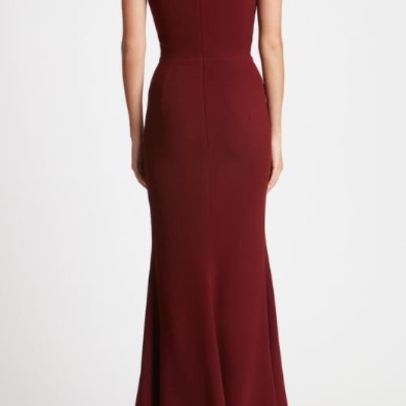 DRESS THE POPULATION Burgundy Iris High Slit Gown - Picture 2 of 8